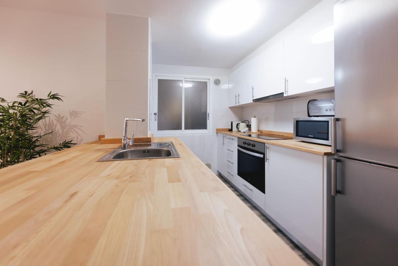 Bravissimo Pont De La Princesa, Comfortable 3-Bedroom Apartment Херона Екстериор снимка