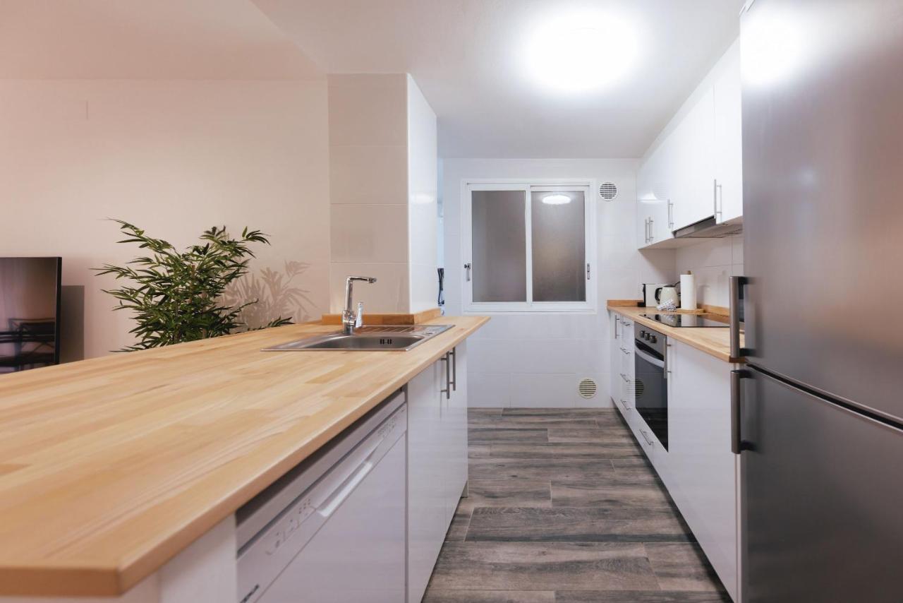 Bravissimo Pont De La Princesa, Comfortable 3-Bedroom Apartment Херона Екстериор снимка