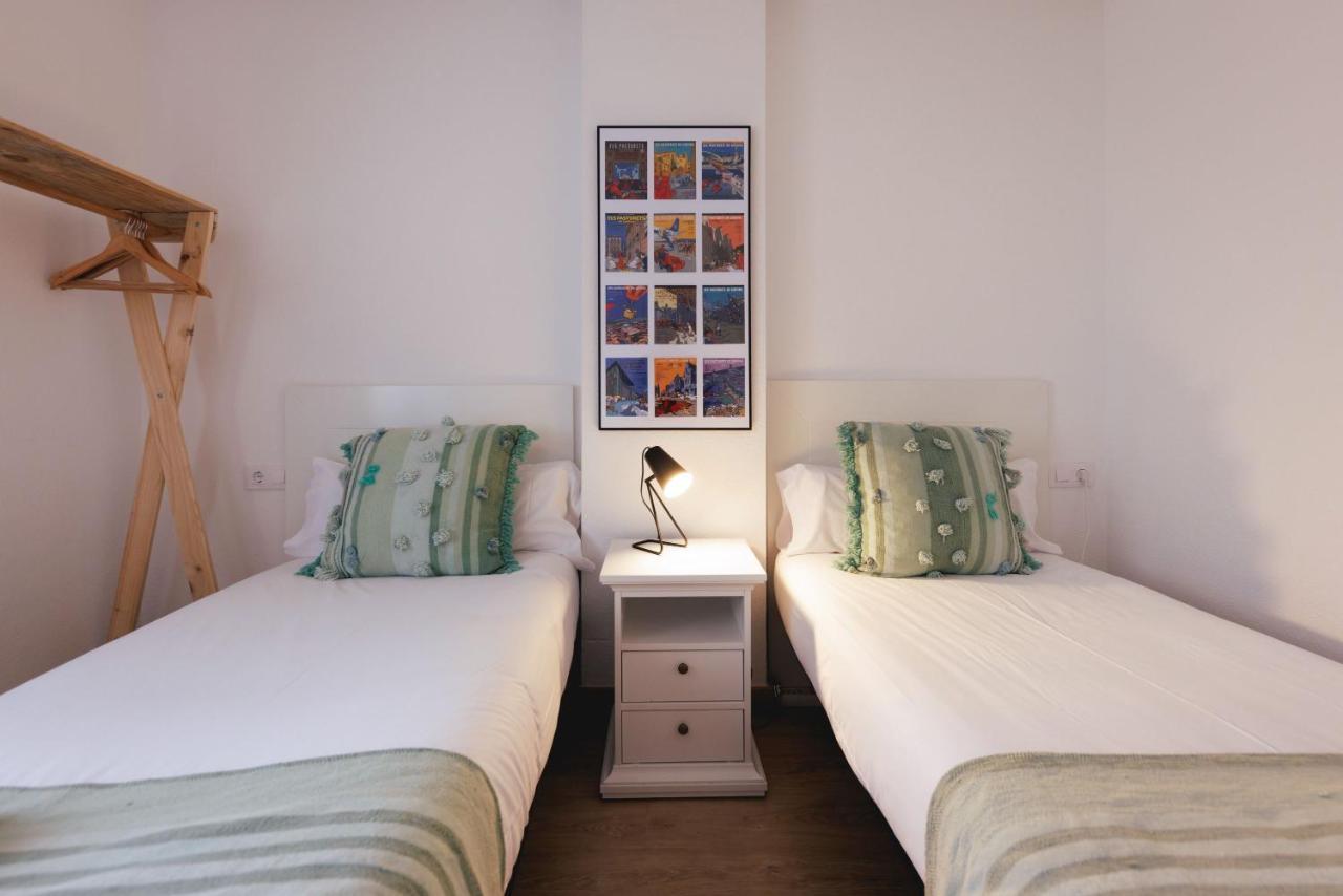 Bravissimo Pont De La Princesa, Comfortable 3-Bedroom Apartment Херона Екстериор снимка